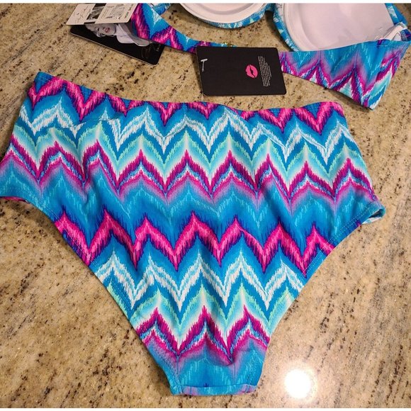 NEW Marilyn Monroe Swim Size L Two Piece Bikini Strappy Halter Blue Pink Chevron - Picture 8 of 10